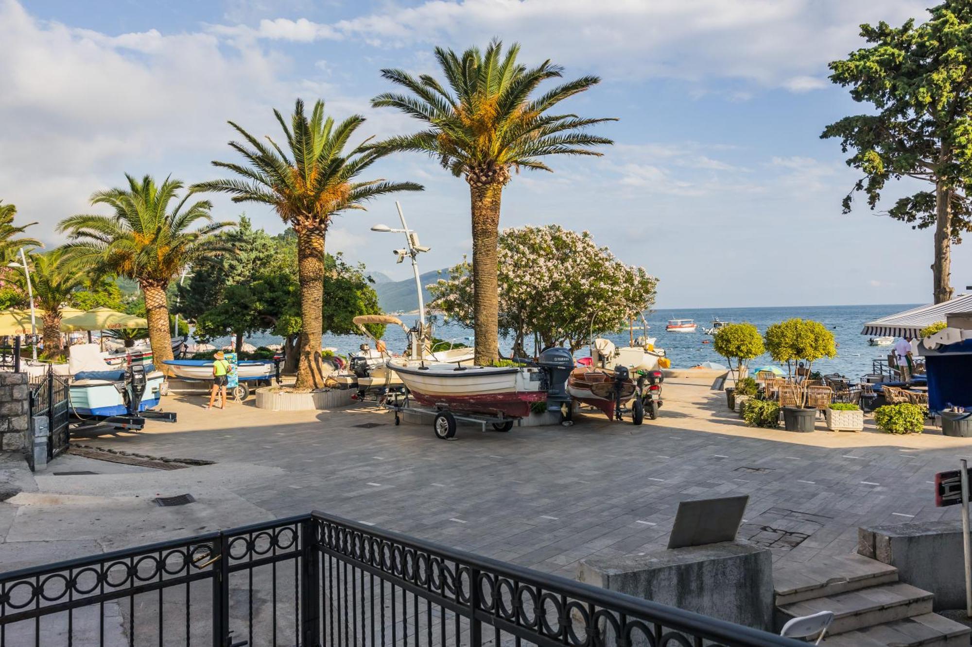 Apartments Franicevic Petrovac المظهر الخارجي الصورة