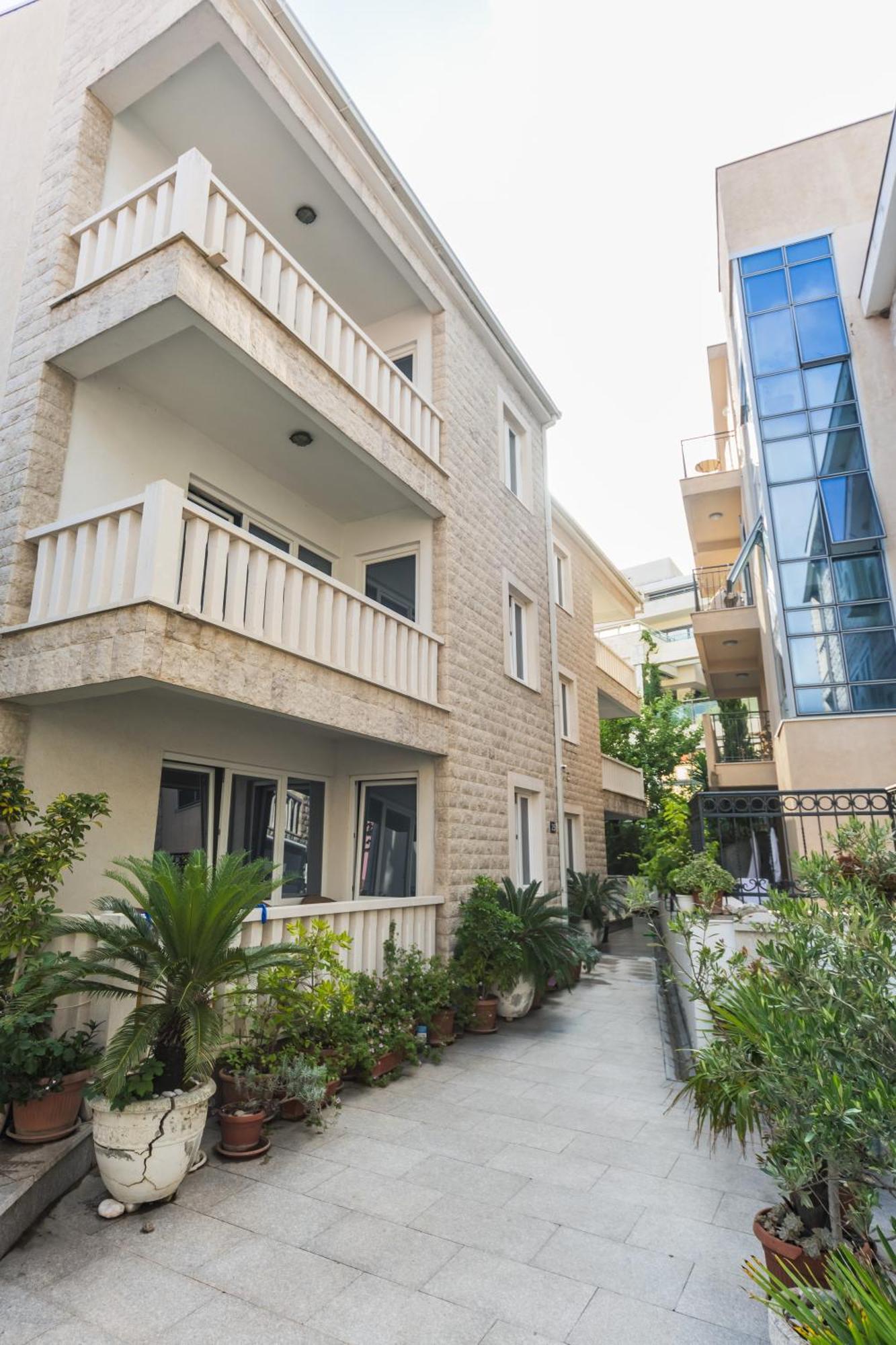 Apartments Franicevic Petrovac المظهر الخارجي الصورة
